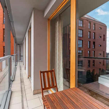 Flatbook - Center Dwie Motlawy Apartman Gdańsk